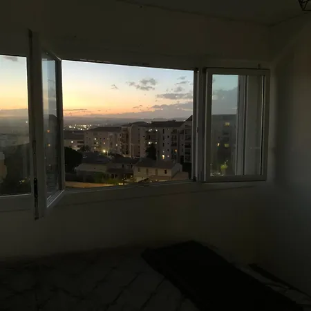 Habitación en casa particular Dans Proche école Mbs Montpellier